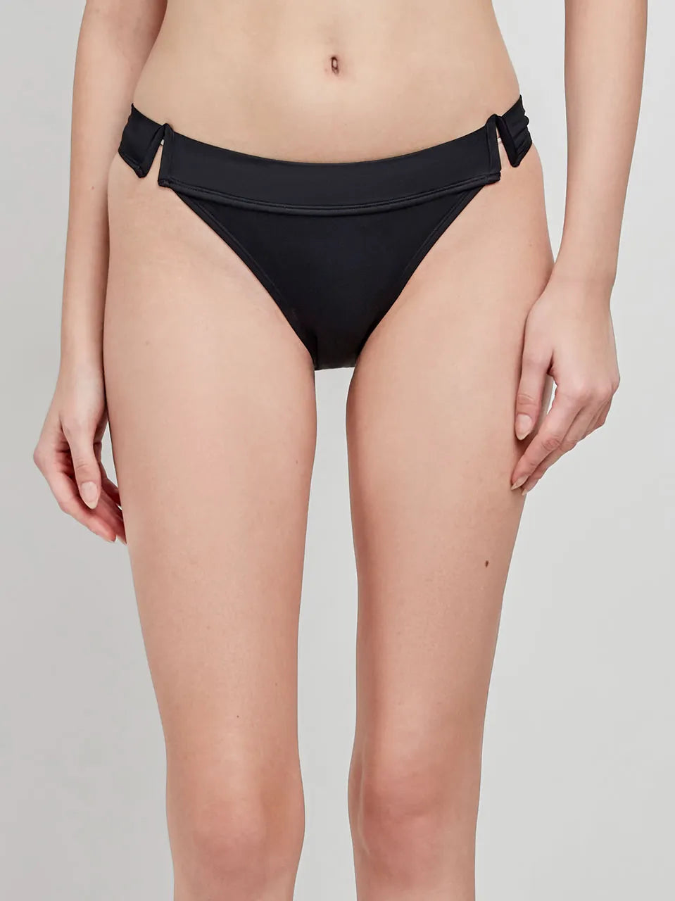 braguita-bikini-especial1737717959506368641_b6990cc2-d38c-42ca-a593-acd34b3bc865.webp