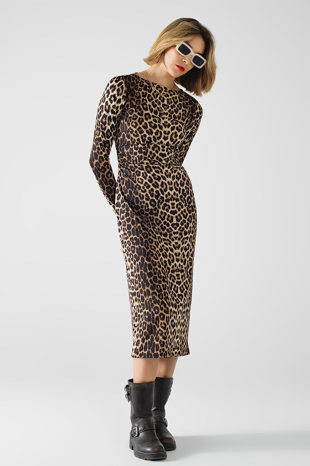leopard-print-spandex-dress-with-pleat-detail-at-the-waist_c6975180-4520-4653-a000-a860decdd8ff.jpg